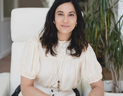 Refine Anti-Aging Medicine and Aesthetics