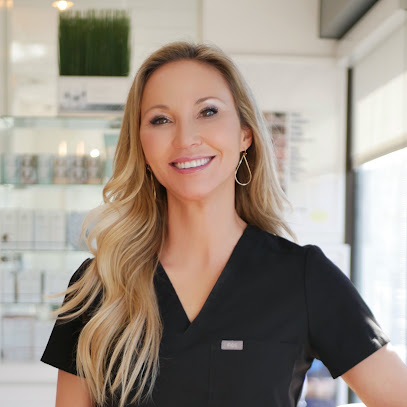 Lea Gattoni, DMSC, PA-C - Denver: Weight Loss | Cosmetic Injector