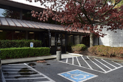 Overlake Clinics Senior Health at Hidden Valley