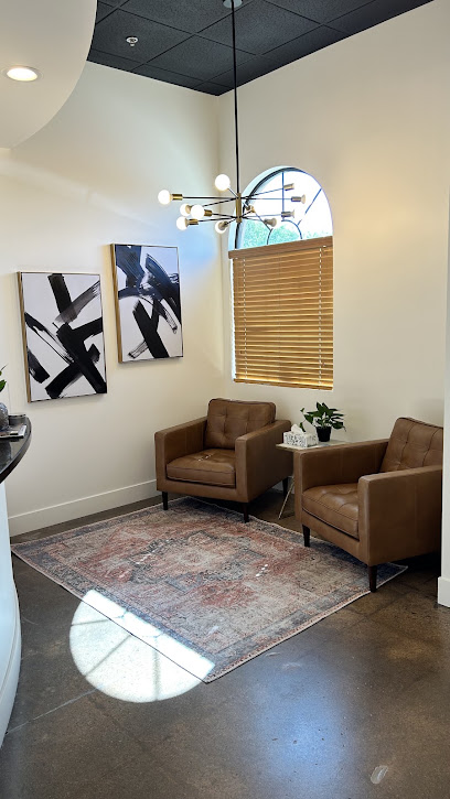 Divine IV and Wellness
